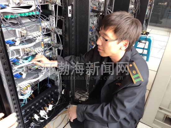 ���ܶ��ߵ��Ҹ������Σ���ɽ�ǻ۹����������ͷ��