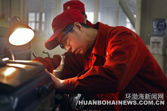 ���������е��˾װ�������족ת������(��ͼ)