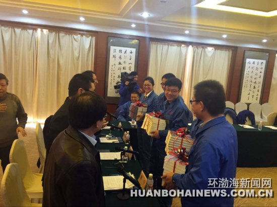 �����³�ƪ������ѧ�����ϵĸֳǡ��׷�