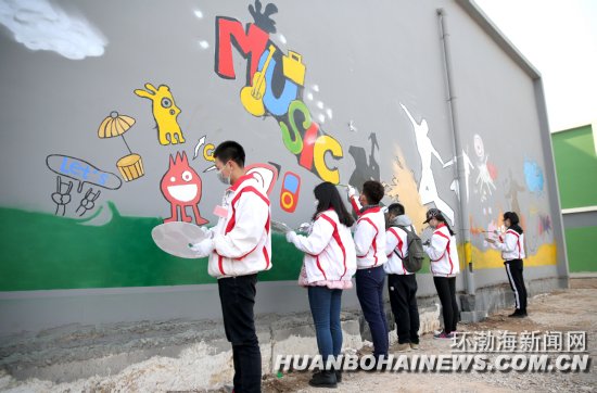 �ӱ��׸��Ļ������������������ɽ������