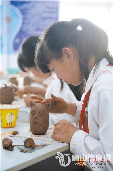 �����š��߽�У԰