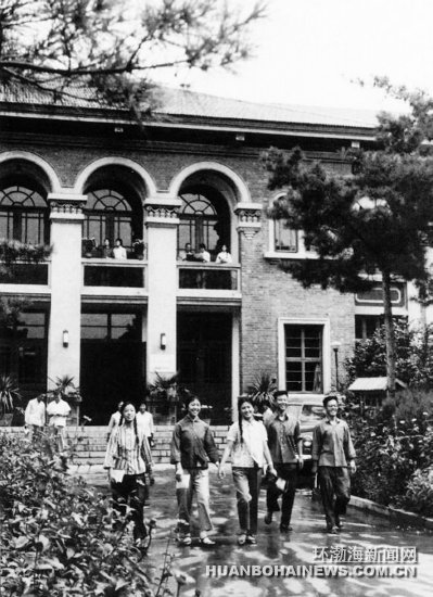 ������40���ͼ�����Ե