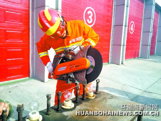 19�꣬һλ�����ϱ����黳