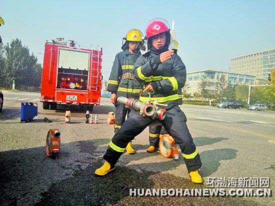 19�꣬һλ�����ϱ����黳