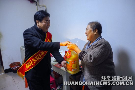 ����������ɽ����Ϊ���Ѽ�ͥѩ������ů