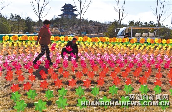 ��ɽ�Ϻ��׽컪�����ݷ糵�ڽ�ʢװ��Ļ