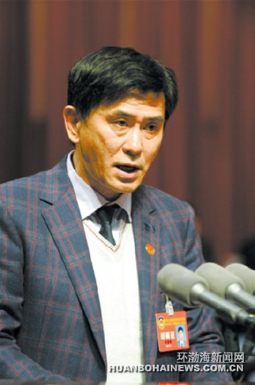 ������:��ǿ��ʵ��ҵЭ�� ���Ʋ�ҵ��Ⱥ������չ