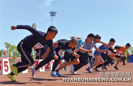 ����������ѧ�ڲ�������У԰�ٰ��׽��˶���