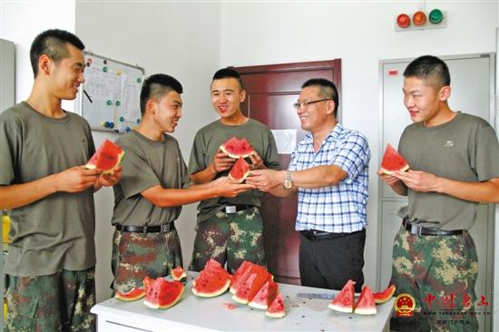 ������������ʿ����������14��ο���ӵܱ�