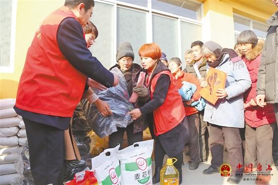 ������ʿΪ25λ�м�������ů