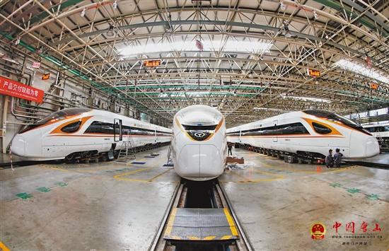 �Ƴ�ʵ�ִӡ��й����족���й����족�����ɱ�