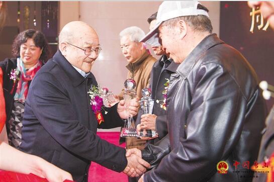 ����ר��������ɽΪ�������ԡ����ں���֪ʶ